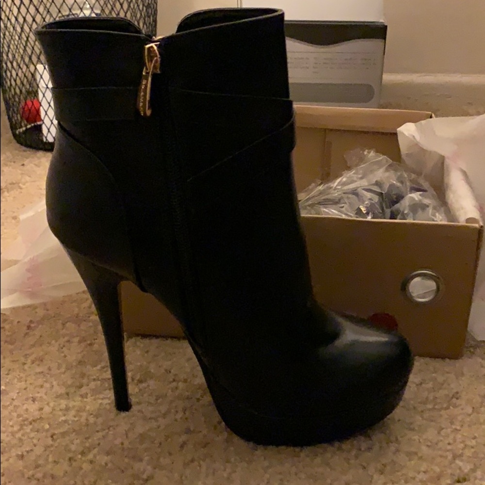 Bootie black Bella Marie